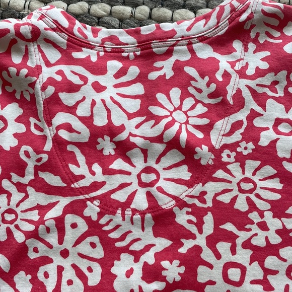 Lands’ End Tee - Picture 4 of 5